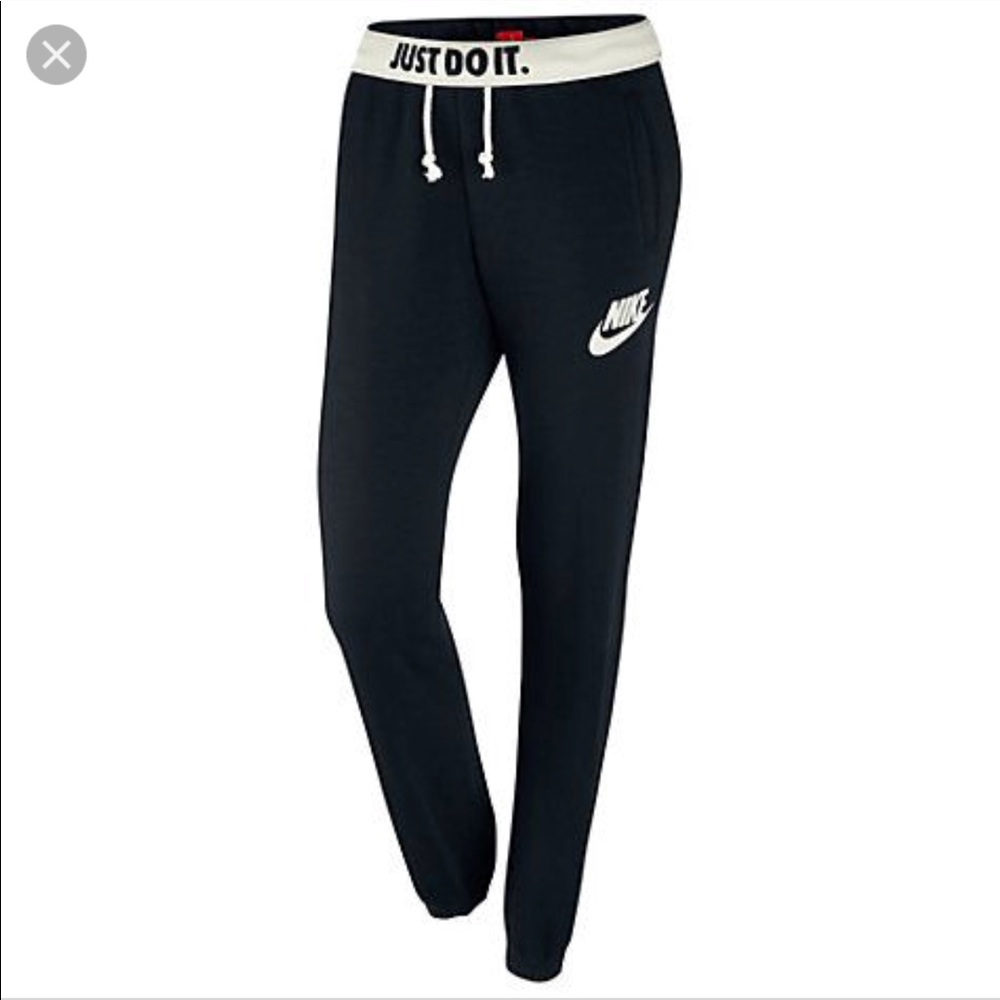 Nike sweatpants/joggers👟